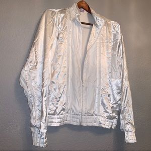 UNISEX VINTAGE WHITE SATIN TRACK JACKET LARGE.